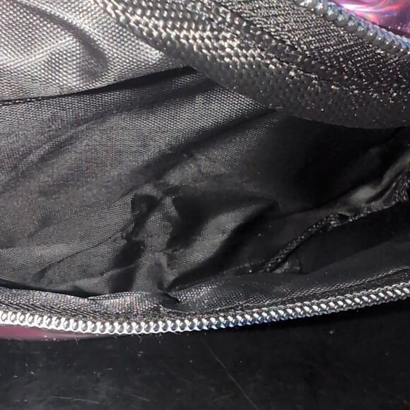 Iridescent Metallic Pink‎ Waistband / Fanny Pack / Crossbody - Picture 8 of 9